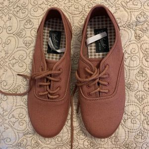 Woolrich Deep Rose Shoes